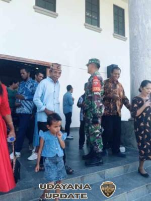 Ribuan Umat Hadiri Misa Paskah di Gereja St. Petrus, Pengamanan Berjalan Kondusif