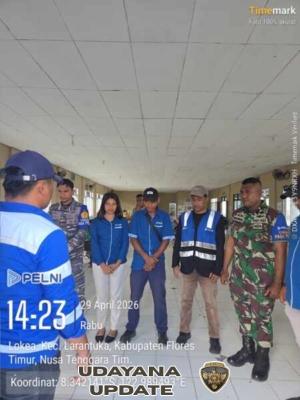 Babinsa Koramil 1624-01/Larantuka Bersama Unsur Terkait Amankan Kedatangan KM. Tidar