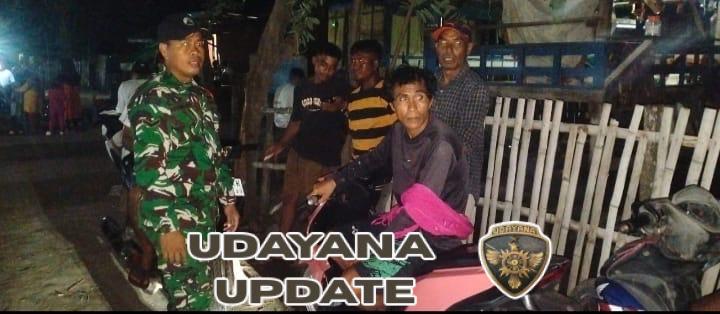 Babinsa Kiwu Gelar Patroli Malam, Ajak Warga Jaga Keamanan di Tengah Aktivitas Musiman