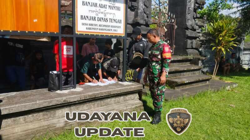 Babinsa 1623-07/Bebandem Kawal Distribusi CPPD untuk 972 KPM