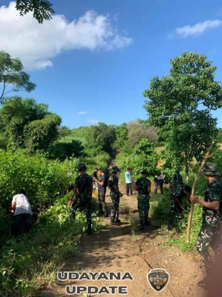 Kasi Ter Brigif TP 31/PS Pimpin Langsung Kegiatan Jumat Bersih di Desa Naga Miro
