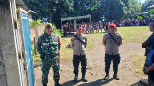 Babinsa Tana Duen Kawal Tablo Hidup di Bolawolon