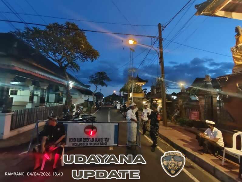 Kawal Piodalan, Babinsa Semarapura Kauh Berkolaborasi Bersama Pecalang