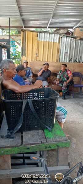 Babinsa Lamusung Imbau Warga Tahan Ternak Demi Kelancaran Musim Tanam