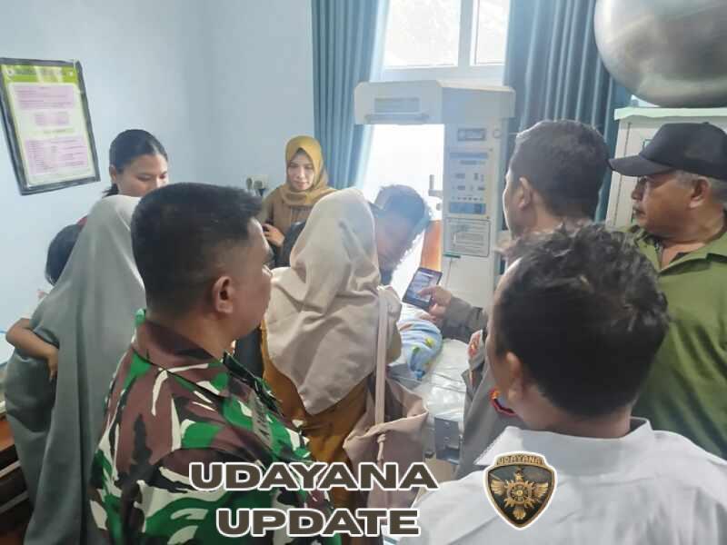 Babinsa Koramil 1628-01/Taliwang Evakuasi Bayi Laki-laki Ditemukan di Depan SMA 2 Menala