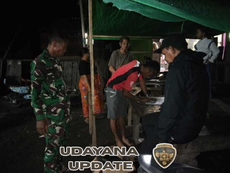 Babinsa Doropeti Intensifkan Ronda Malam, Ajak Remaja Jaga Kamtibmas