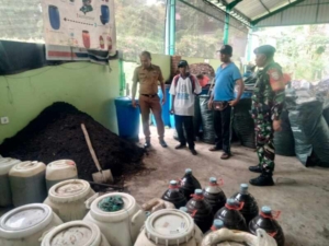 Babinsa Kendran Turun Tangan, Ajak Warga Kelola Sampah dari Rumah
