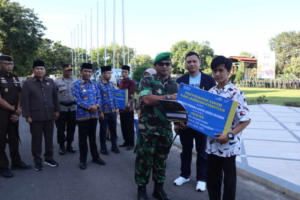 ‎Dandim 1607/Sumbawa Hadir di Paripurna, Santunan Taspen Diserahkan untuk Keluarga Korban