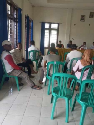 Sinergi TNI dan Pemerintah Desa, Babinsa Hadir dalam Rapat Penguatan Administrasi Desa