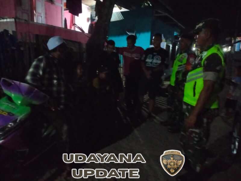Sinergi TNI dan Warga, Siskamling Desa Kowo Berjalan Aman dan Kondusif