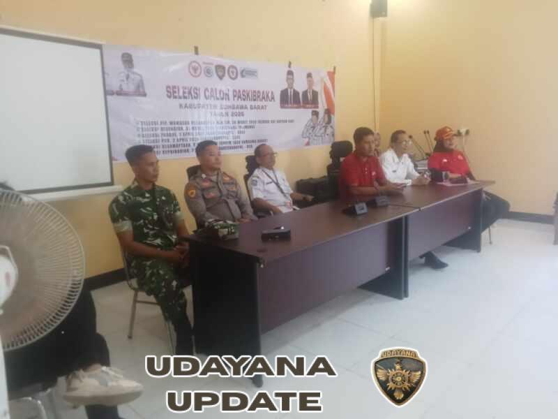 Kesbangpol Taliwang Gelar Seleksi Paskibraka, Babinsa Beri Dukungan