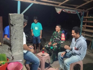 Babinsa Koramil Hu’u Tingkatkan Silaturahmi dengan Warga Binaan