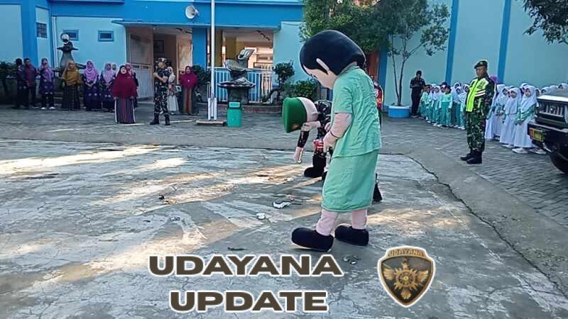 Danramil 1608-01/Rasana’e Ajak Siswa Jadi Pelopor Kebersihan Lingkungan Sekolah