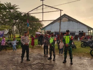 TNI–Polri Amankan Ibadah Jumat Agung di Paroki Hati Kudus Yesus Lando