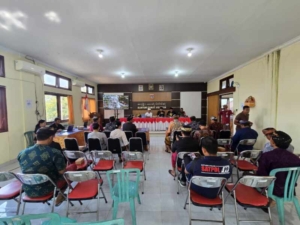 Anggota Koramil 1623-04/Sidemen Dukung Peningkatan Kualitas Pelayanan Publik