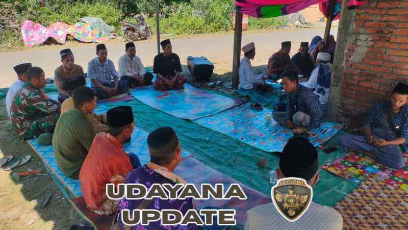 Sertu Lalu Edi KZ Ikuti Ta’ziah Warga, Pererat Silaturahmi dengan Masyarakat