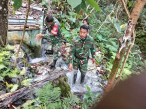 Babinsa Turun Langsung Cek Penyaluran Makan Bergizi Gratis di SDI Dokakaka