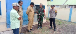 Sinergi Babinsa dan Aparat Desa, Pastikan Ketersediaan Air Bersih di Daha Barat