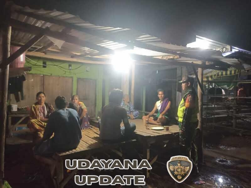 Sinergi Babinsa dan Warga Tangga Baru Ciptakan Suasana Aman Melalui Patroli dan Kongkow