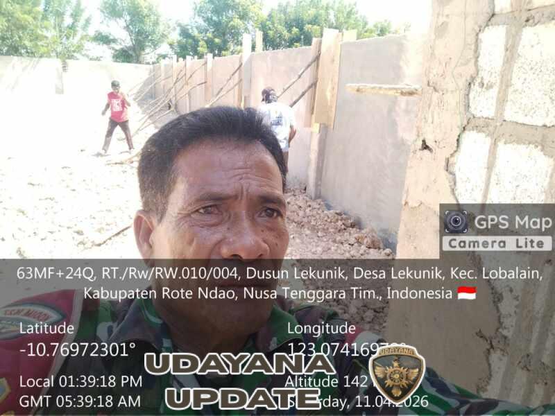 Babinsa Serka Ishak Manafe Monitoring Pembangunan KDKMP di Desa Lekunik
