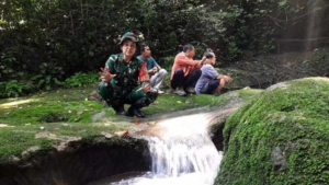 Babinsa Bersama Aparat Desa Eksplorasi Wisata Ampan Tepong