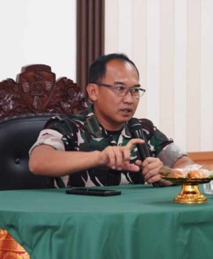 Kapendam IX/Udayana Sampaikan Keterangan Pers Terkait Kecelakaan Lalu Lintas yang Melibatkan Kendaraan Dinas TNI di Tabanan