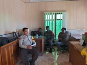 Babinsa Desa Goa Gelar Patroli Wilayah dan Komsos Bersama Warga