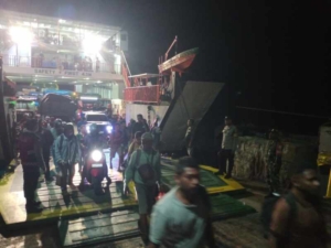 TNI Amankan Kedatangan Kapal KM. Garda Maritim 3 di Pelabuhan Pantai Baru Rote Ndao