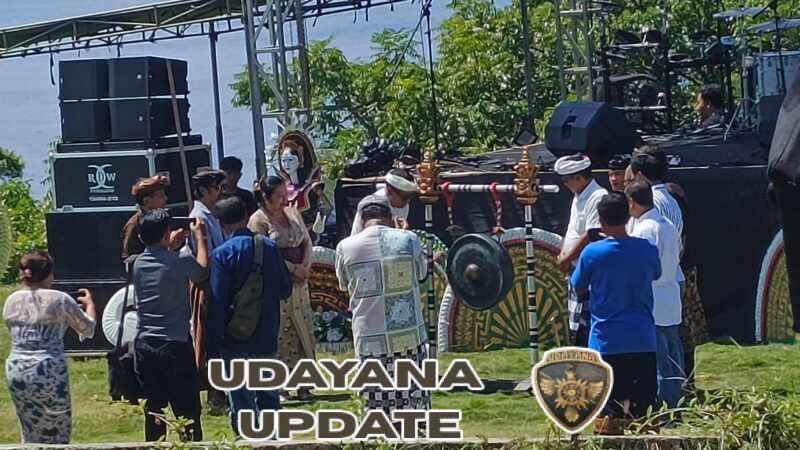 Babinsa 1623-01/Karangasem Amankan Bugbug Culinary Fest 2026 di Bukit Asah