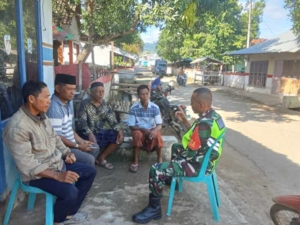 Komsos Teritorial Babinsa Donggo Pererat Hubungan dengan Warga Binaan di Empat Desa