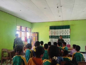 Bakti di Batas Cerdas Tanpa Batas, Satgas Pamtas Yonarhanud 2 Kostrad Jadi Guru di SDK Tali