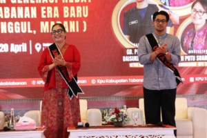 Bunda Rai Wahyuni Sanjaya Dikukuhkan sebagai Bunda Literasi Kabupaten Tabanan 2026-2029