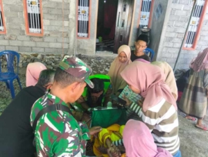 Babinsa Bakajaya Tunjukkan Kepedulian, Dampingi Warga dalam Kegiatan Khitanan