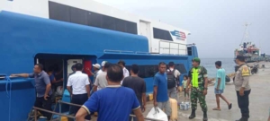 Pemantauan Kedatangan dan Keberangkatan Kapal EXPRES BAHARI 8E di Pelabuhan Ba’a