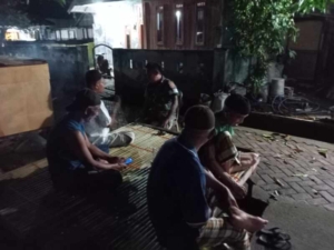 Patroli Malam Koramil Poto Tano, Wujudkan Situasi Wilayah Tetap Aman dan Kondusif