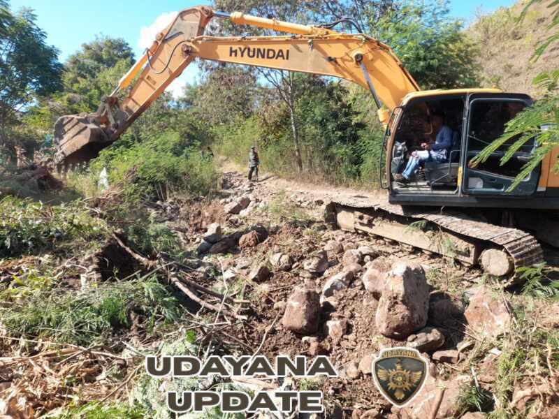 Sinergi Babinsa dan Warga, Jalan Usaha Tani di Kramat Ditingkatkan