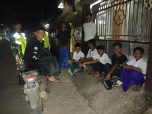 Sinergi Babinsa dan Warga Jaga Keamanan Lingkungan