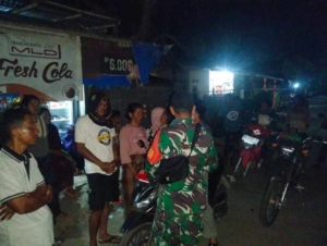 Humanis dan Dekat dengan Warga, Babinsa Dompu Pimpin Ronda Malam