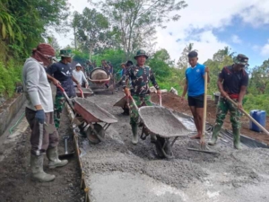 Guna Lancarkan Aktivitas Warga, TMMD ke- 128 Kodim Karangasem  Bangun Jalan Rabat Beton.