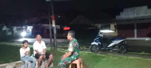 TNI Koramil Sekongkang Intensifkan Patroli Malam, Situasi Wilayah Aman Terkendali