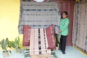 Persit Bisa 2 Menghadirkan Tenun Ikat  dari Belu NTT”, Motif Unik Tenun Belu NTT dan Kebanggaan Indonesia Bagian Timur