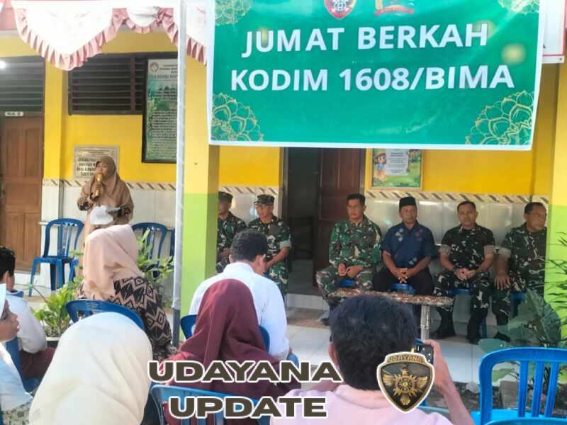 Kodim 1608/Bima Berikan Bantuan dan Semangat kepada Siswa SLB Kota Bima lewat Jumat Berkah