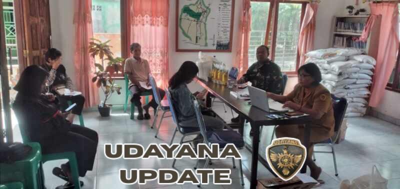 Babinsa Bakunase Dua Pastikan Bantuan Pangan Tepat Sasaran