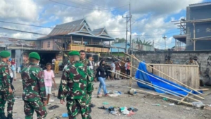 Kodim 1603/Sikka Kawal Penertiban PKL Wuring, Prioritaskan Pendekatan Humanis