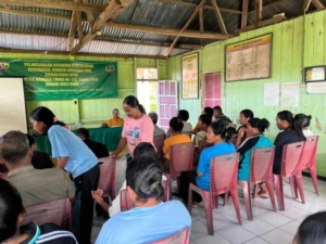 Satgas TMMD Ke-128 Kodim 1602/Ende Edukasi Warga Aelipo tentang Bahaya Narkoba dan Pentingnya BPJS