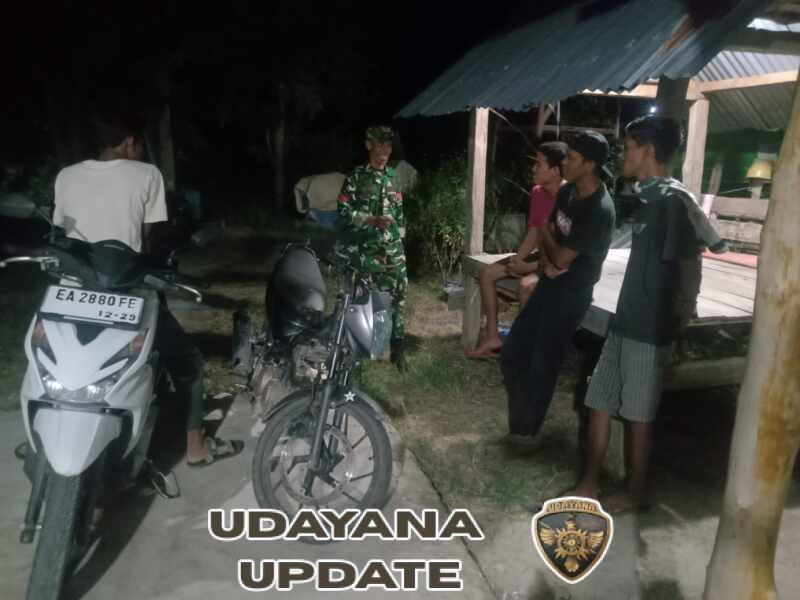 Cegah Gangguan Keamanan, TNI Intensifkan Patroli di Titik Rawan Moyo Hulu