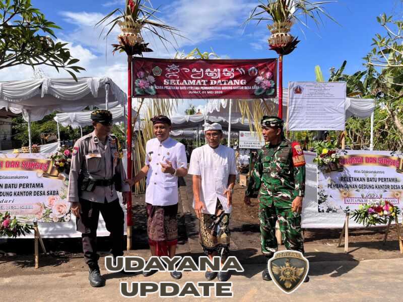 Danramil Bersama Babinsa Kawal Dimulainya Pembangunan Kantor Desa Saba