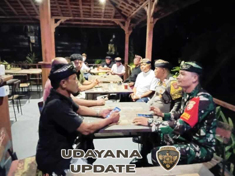 Dukung UMKM dan Pariwisata, Babinsa Singakerta Hadiri Grand Opening Warung Pandan Bali