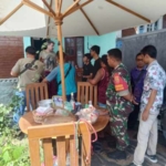 Babinsa Koramil 1611-07/Denbar, Monitoring Kegiatan Posyandu Lansia di Banjar Batukandik
