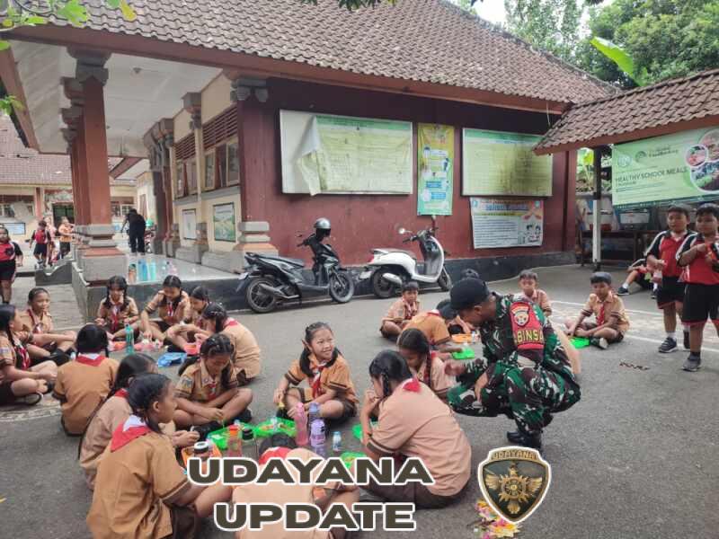 Babinsa Sawan Kaler Dampingi Program Healthy School Meals Yayasan Scholars Of Sustenance (SOS) Bali